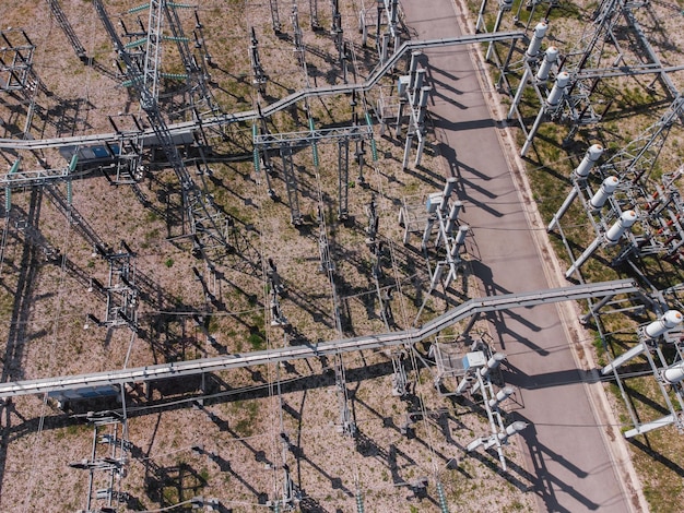 US Power Grid: Extreme Weather Solutions for 2025